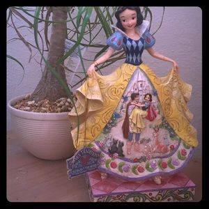 Jim Shore Heartwood Enesco Disney Collection